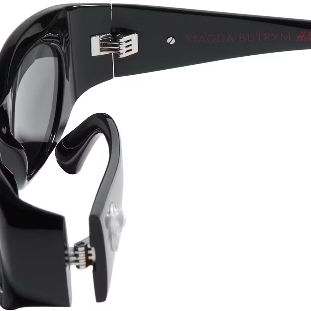 Magda Butrym x H&M Oval Black Sunglasses with Rose Motif. New, never used. - Picture 11 of 15